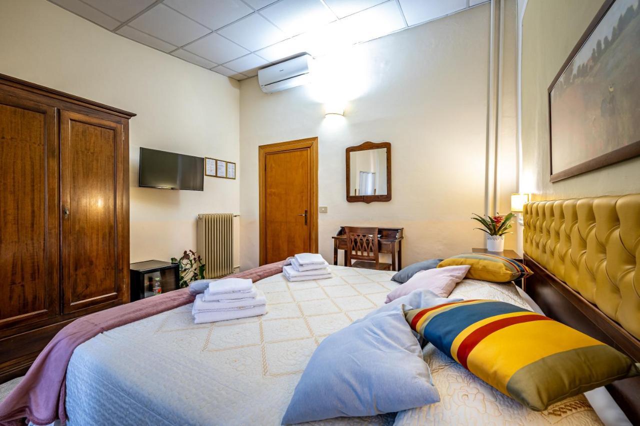 Hotel Minerva Pisa Exteriör bild