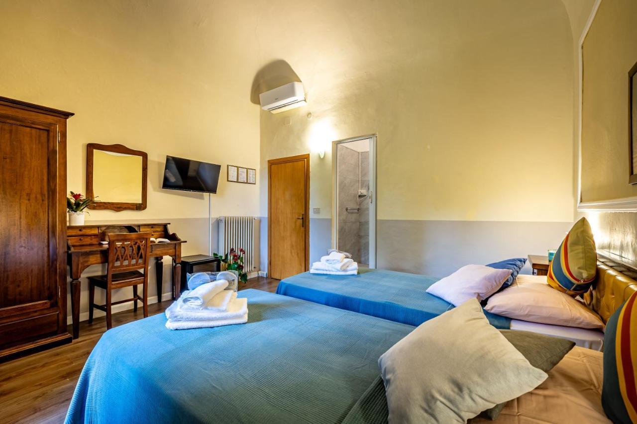 Hotel Minerva Pisa Exteriör bild