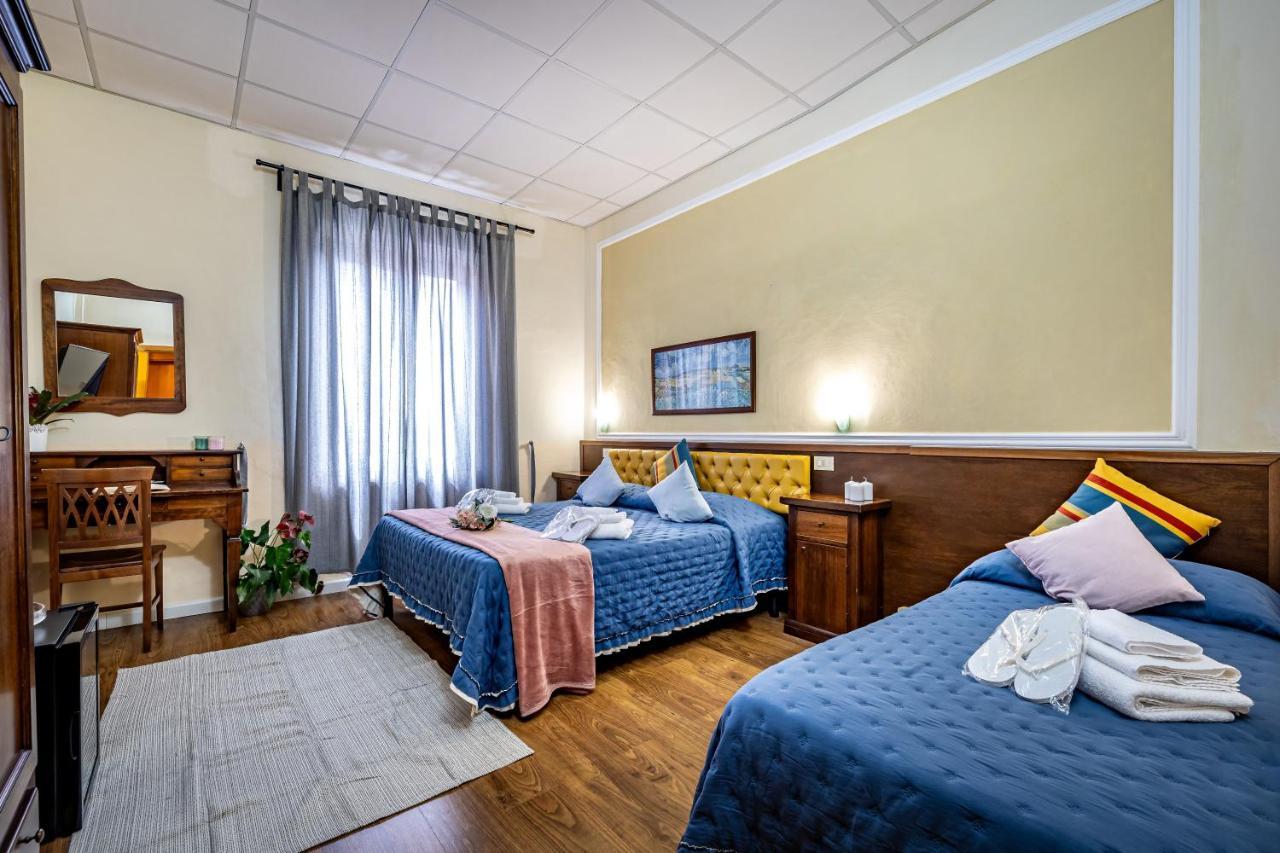 Hotel Minerva Pisa Exteriör bild