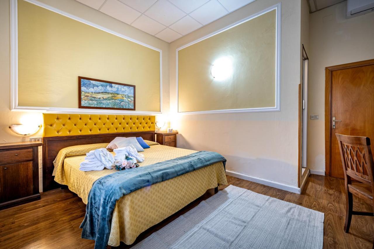 Hotel Minerva Pisa Exteriör bild